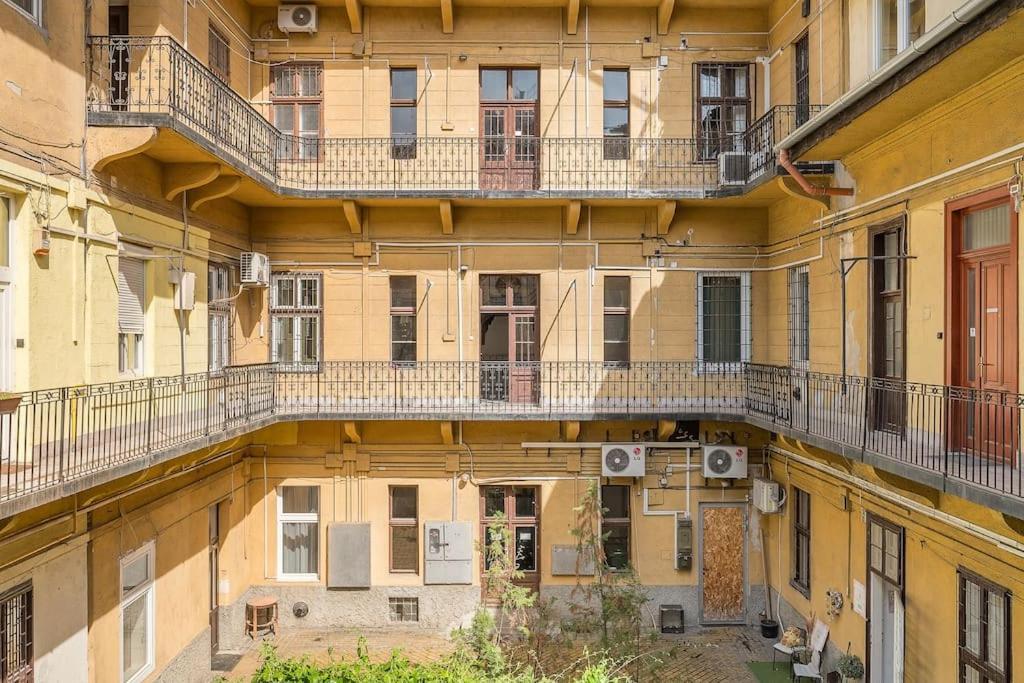 Elizabeth Boulevard Unity Будапеща Екстериор снимка
